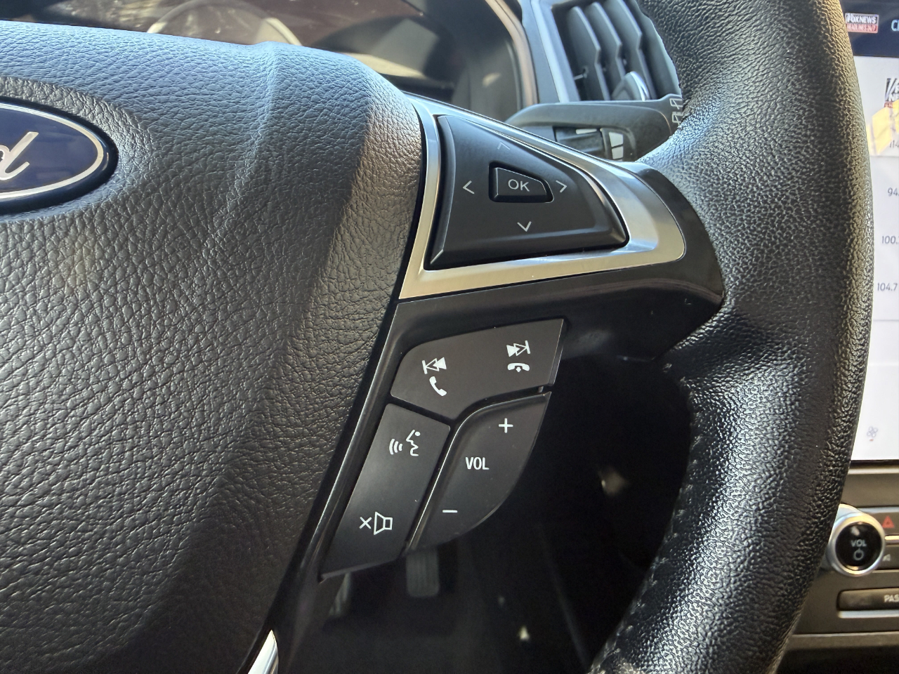 Ford Edge SEL AWD 2024