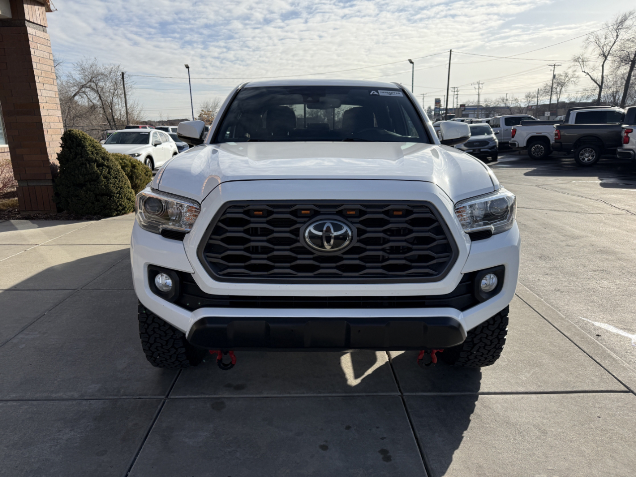 Toyota Tacoma 4WD TRD Off Road Double Cab 5' Bed V6 AT (Natl) 2021