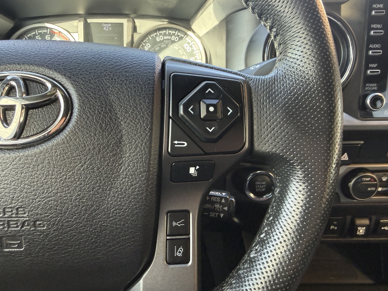 Toyota Tacoma 4WD TRD Off Road Double Cab 5' Bed V6 AT (Natl) 2021