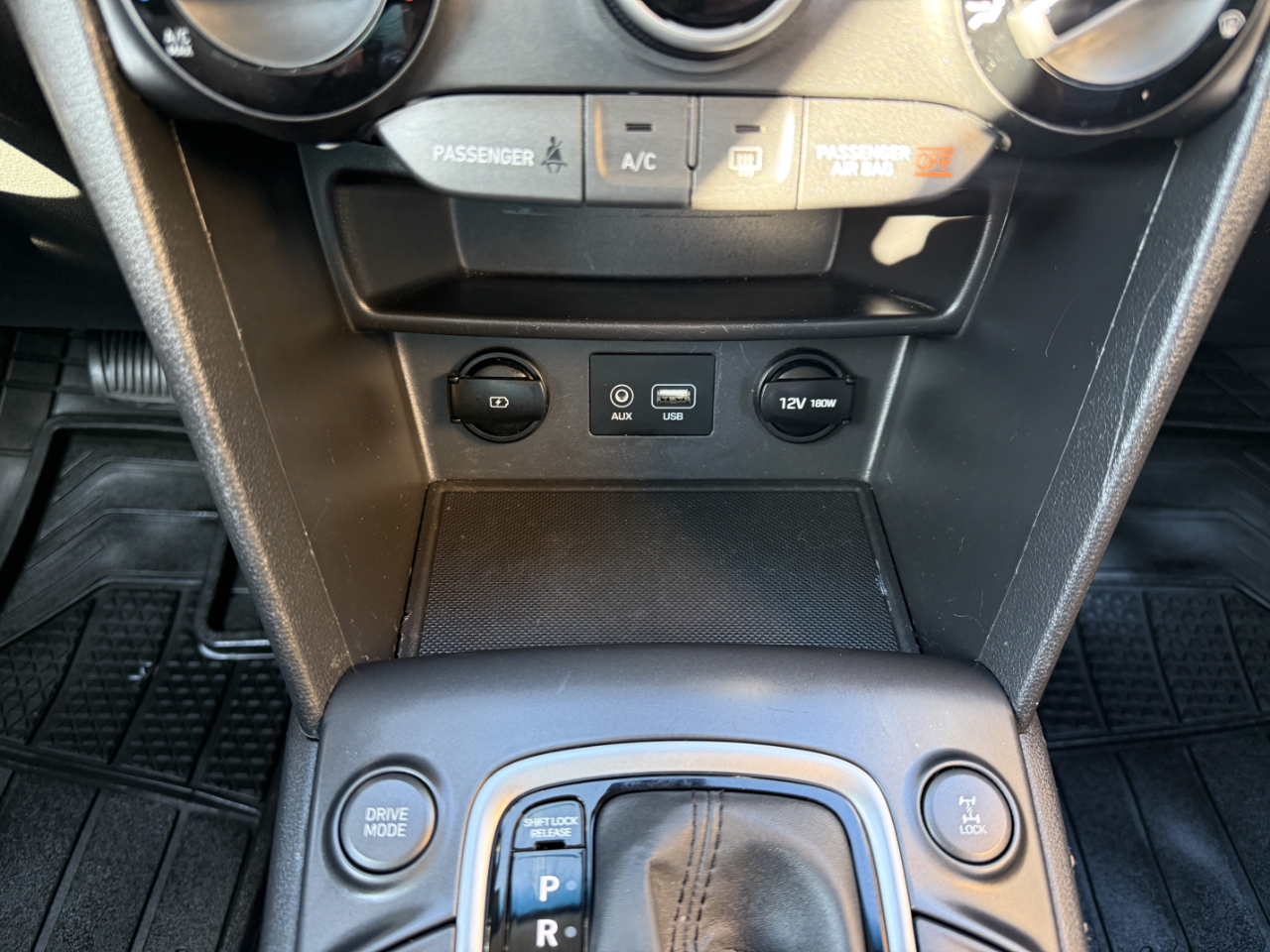 Hyundai Kona SE Auto AWD 2021