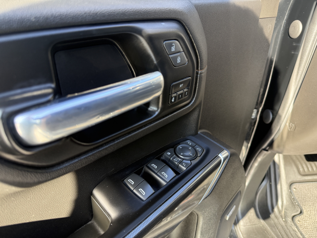 GMC Sierra 3500HD 4WD Crew Cab 159" AT4 2023