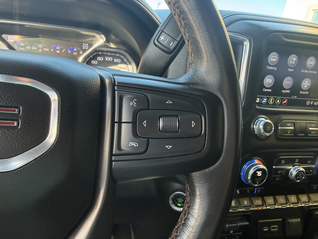 GMC Sierra 3500HD 4WD Crew Cab 159" AT4 2023