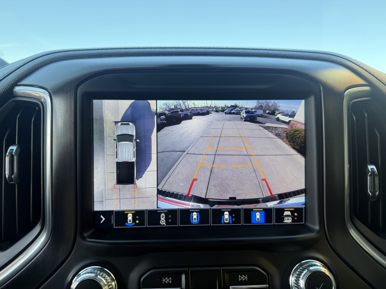 GMC Sierra 3500HD 4WD Crew Cab 159" AT4 2023