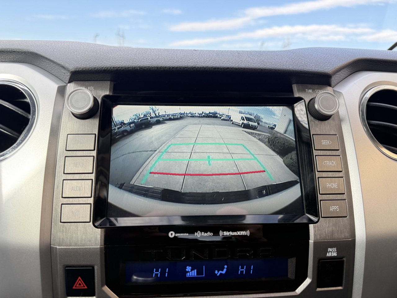 Toyota Tundra 4WD SR5 CrewMax 5.5' Bed 5.7L (Natl) 2020