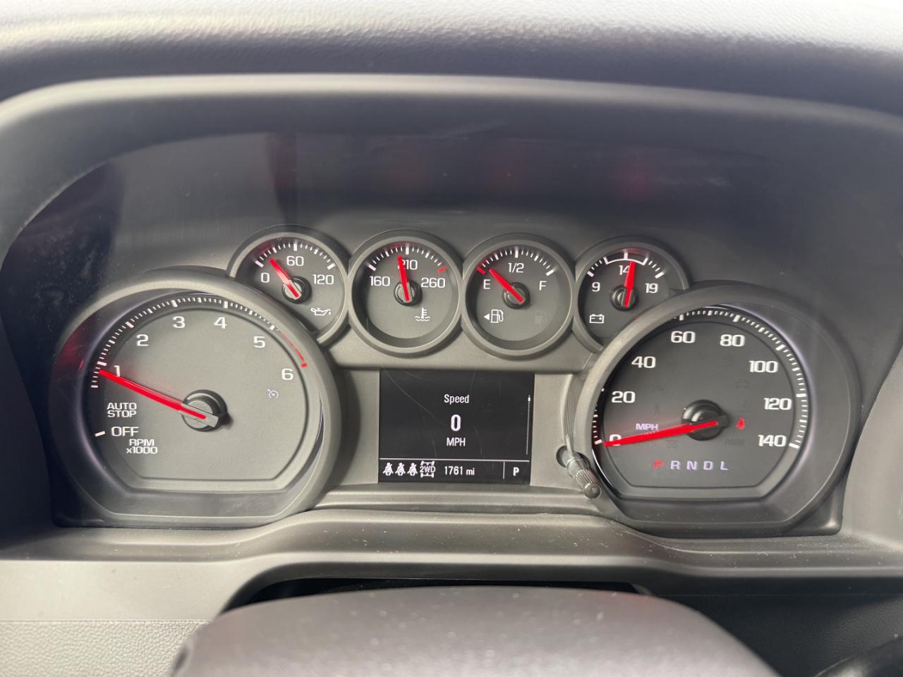 Chevrolet Silverado 1500 4WD Crew Cab 147" Custom Trail Boss 2025