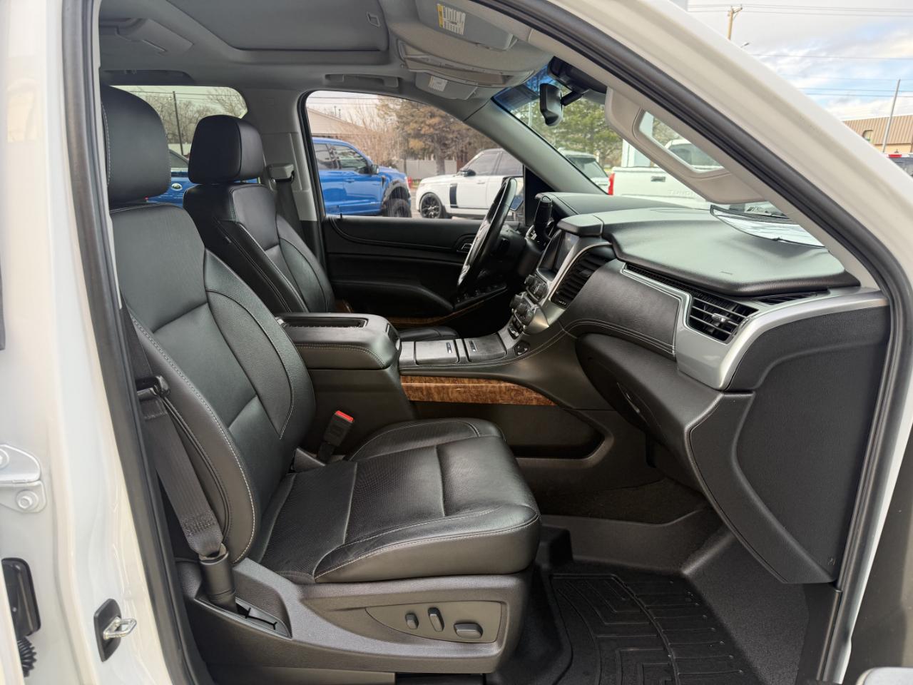 Chevrolet Tahoe 4WD 4dr Premier 2018