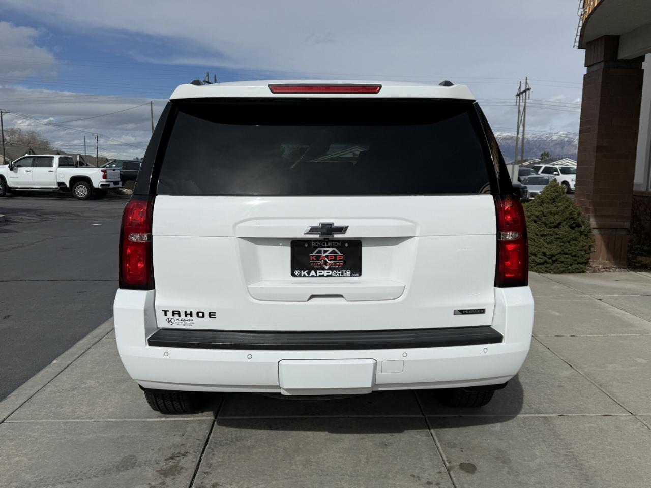 Chevrolet Tahoe 4WD 4dr Premier 2018