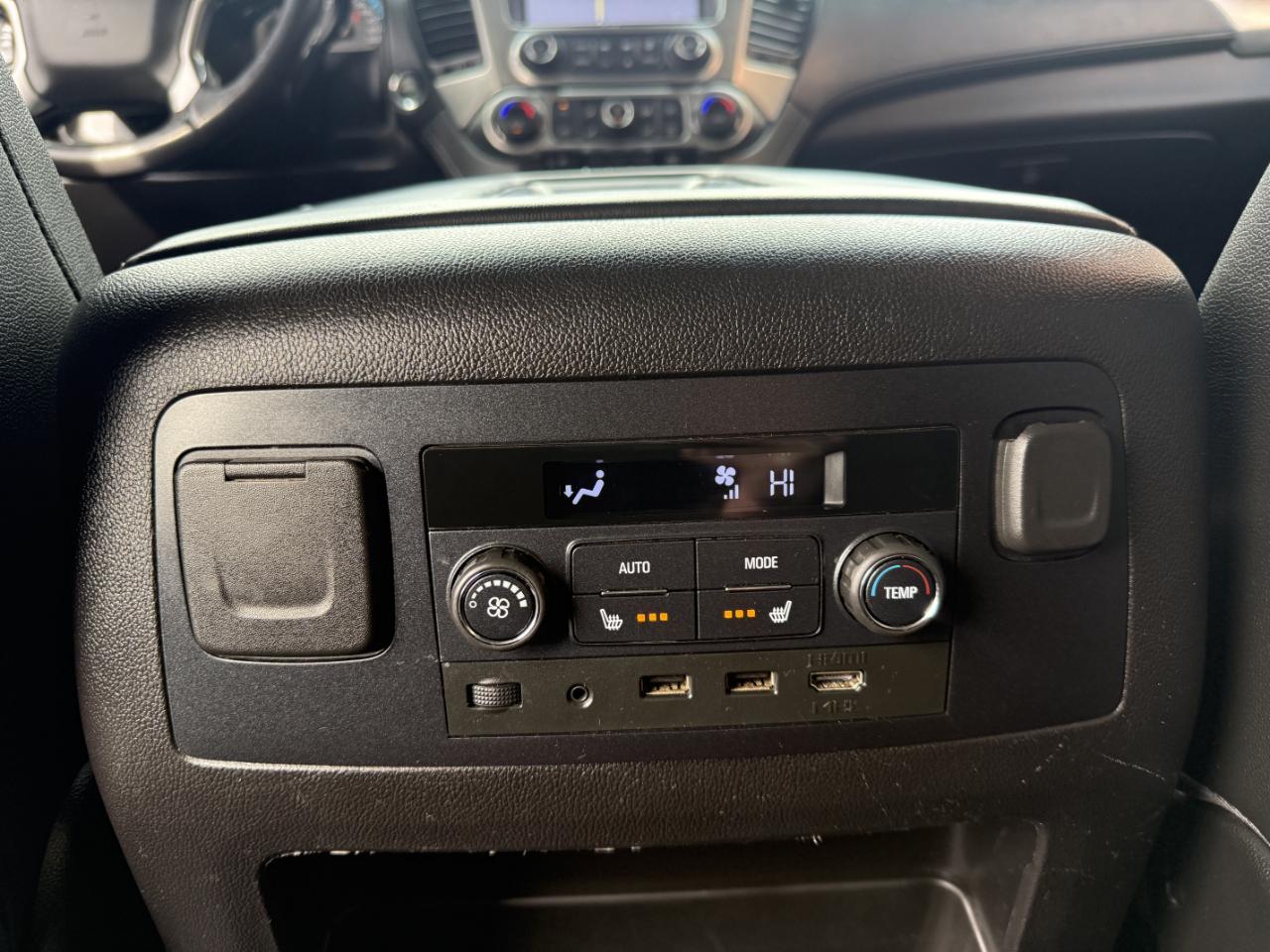 Chevrolet Tahoe 4WD 4dr Premier 2018