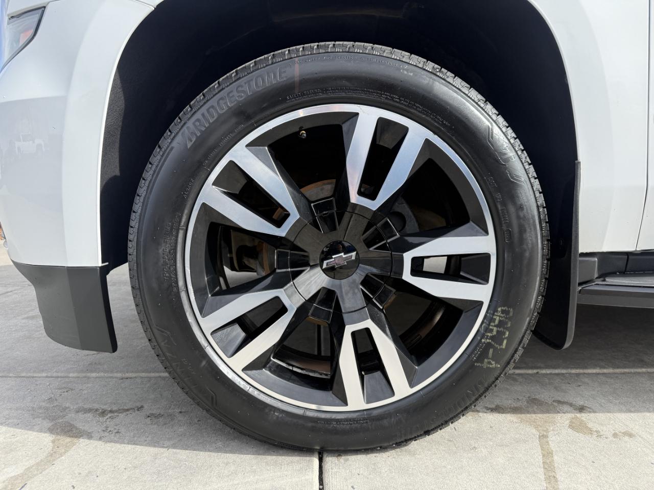 Chevrolet Tahoe 4WD 4dr Premier 2018