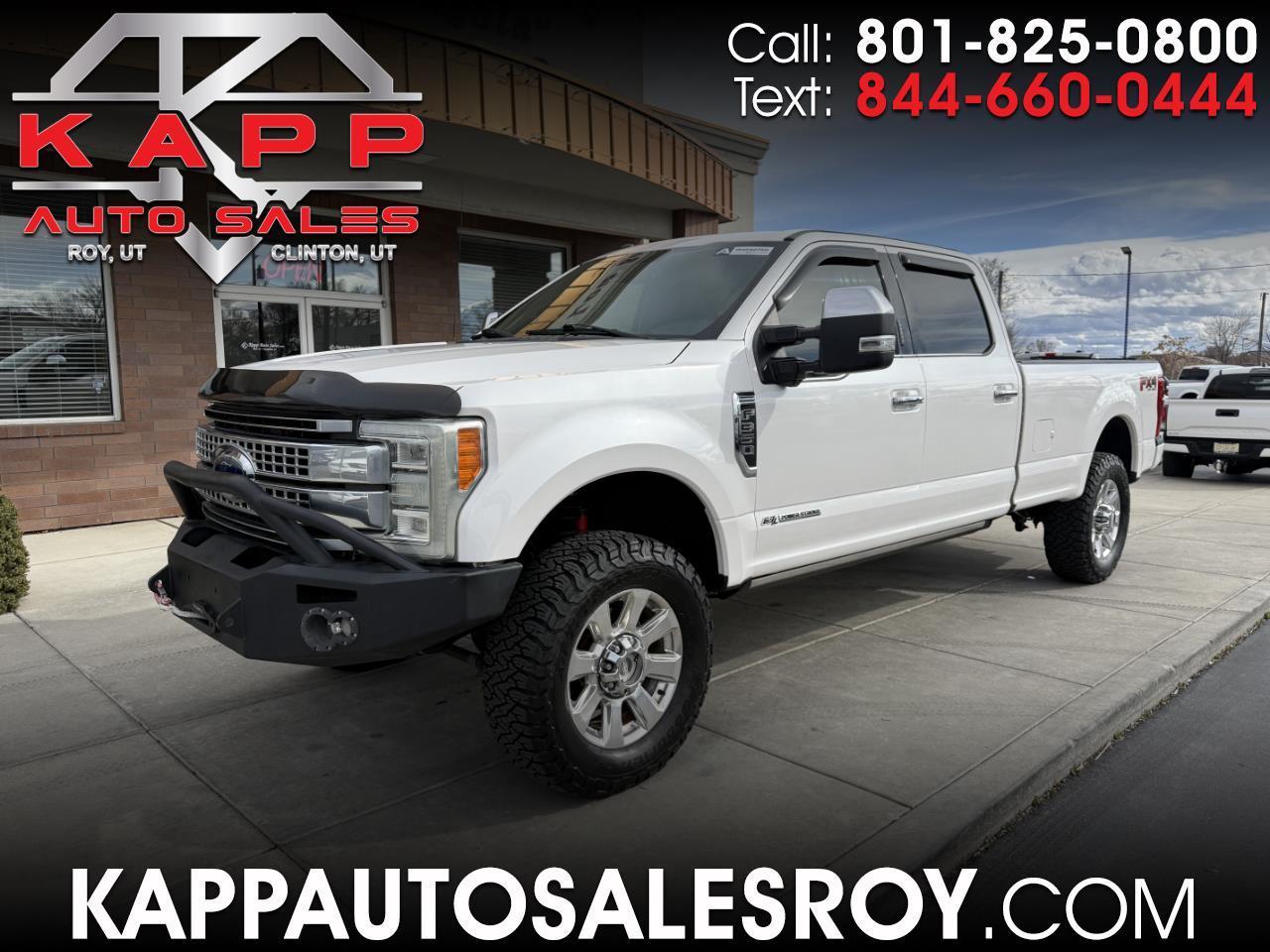 2017 Ford Super Duty F-350 SRW Platinum 4WD Crew Cab 8' Box