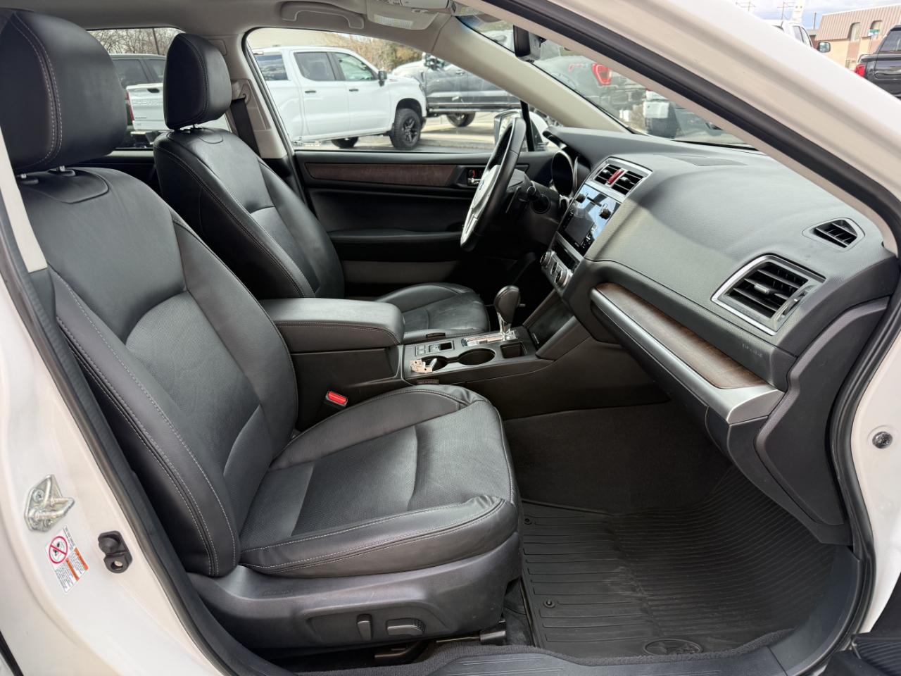 Subaru Outback 2.5i Limited 2017