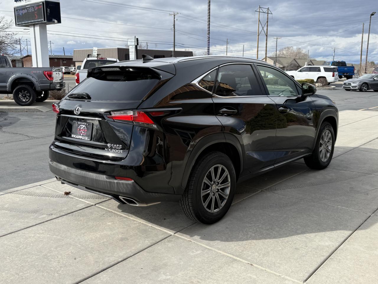 Lexus NX NX Turbo AWD 2017