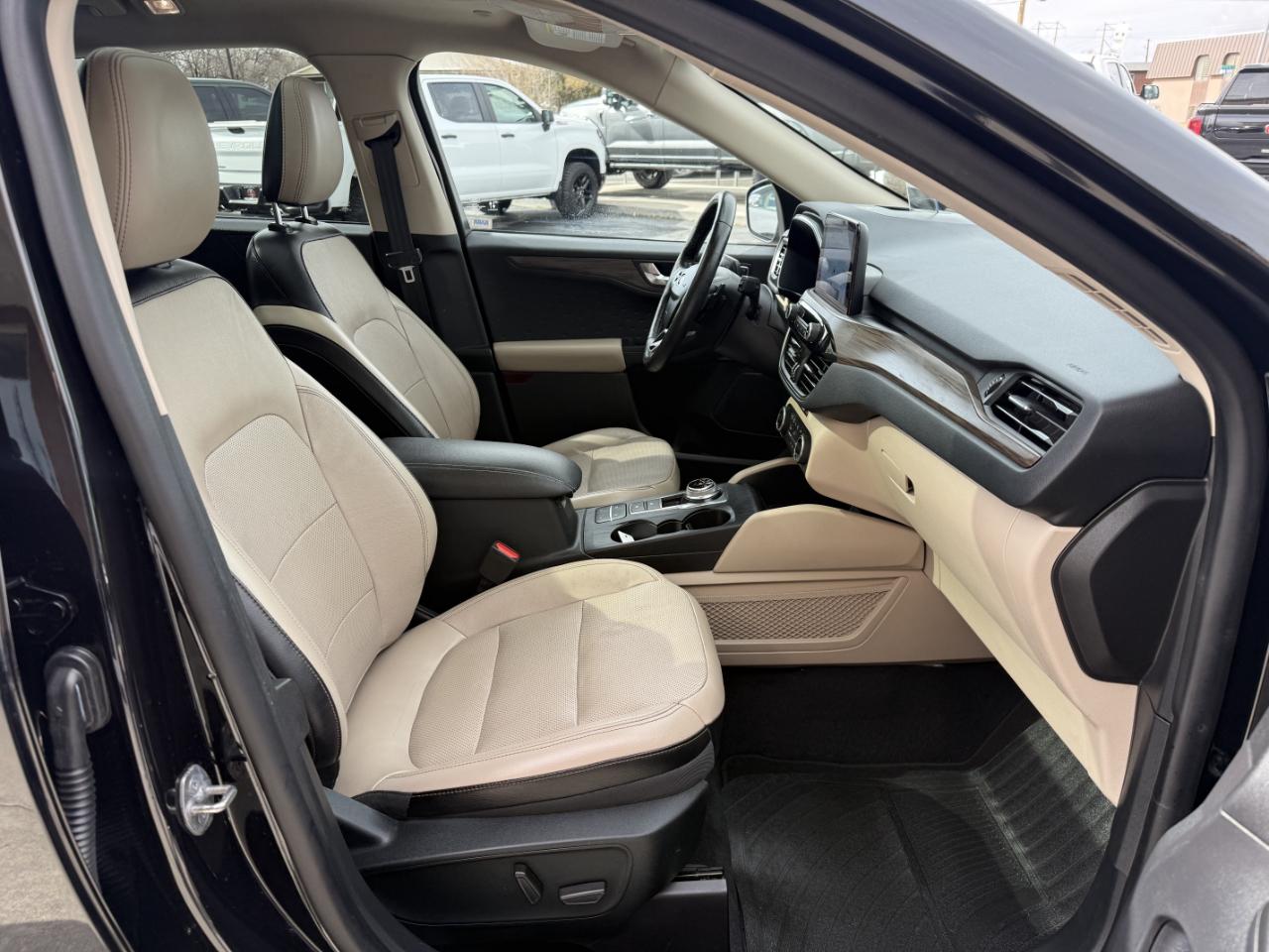 Ford Escape Titanium AWD 2020