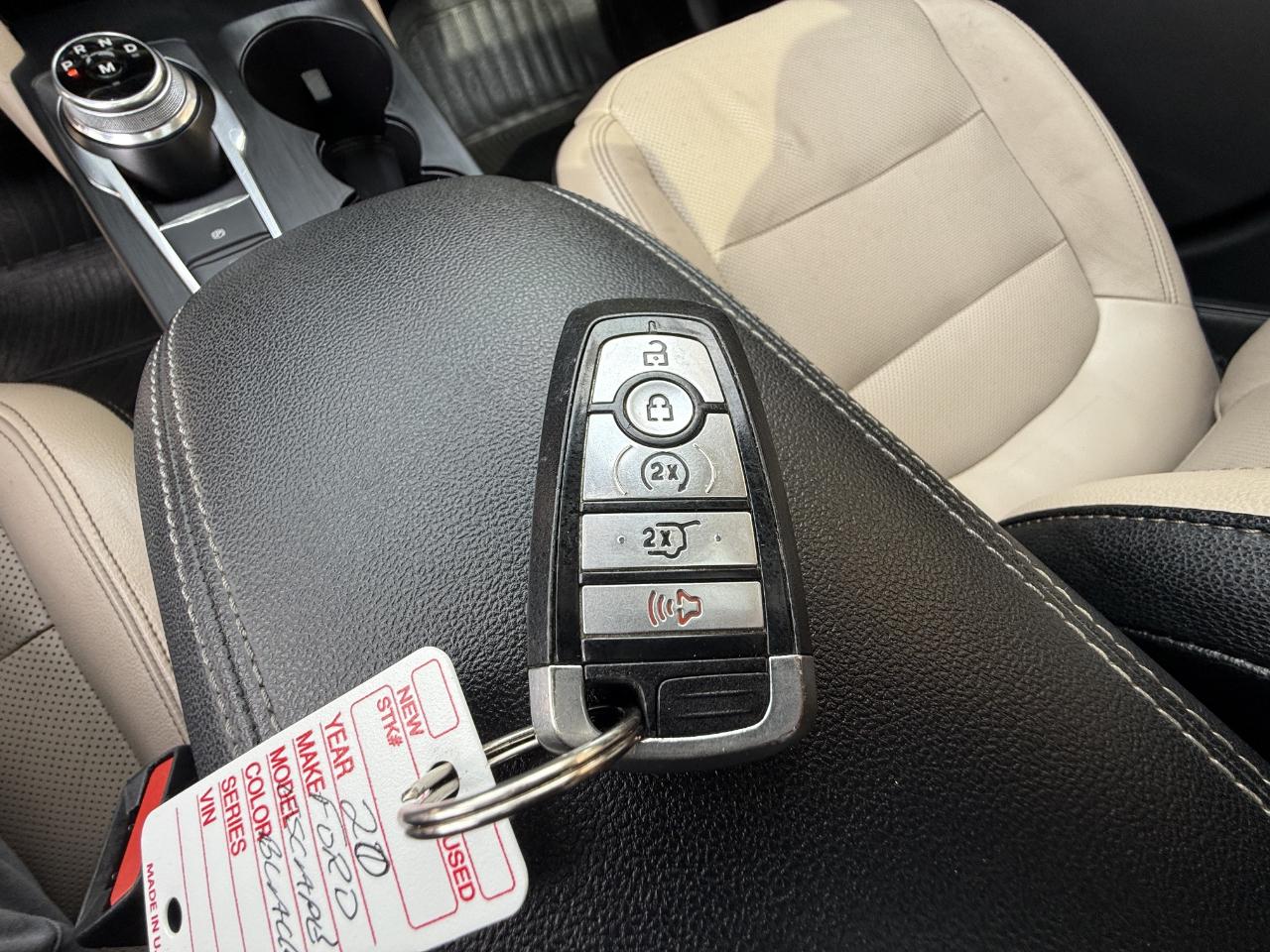 Ford Escape Titanium AWD 2020