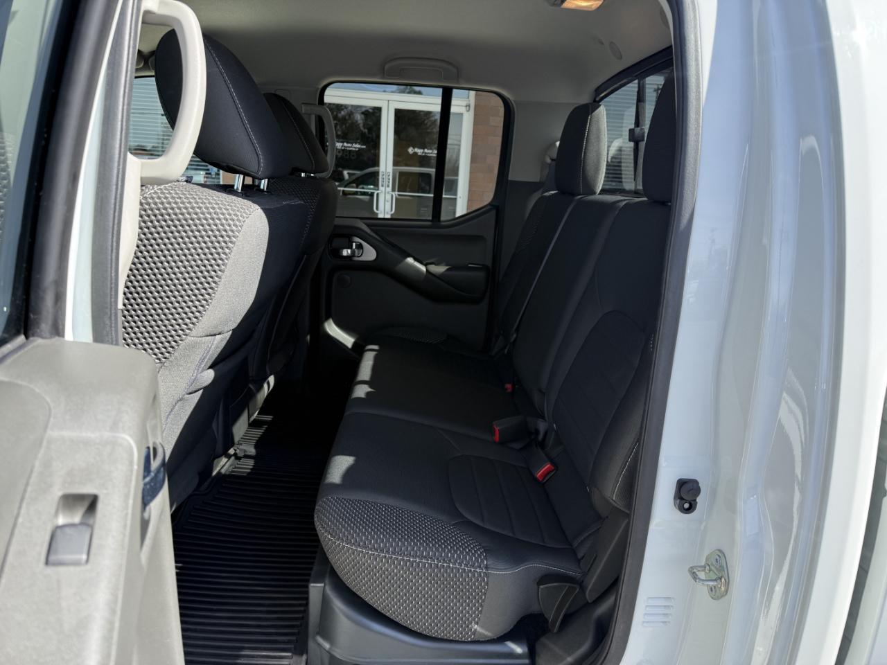 Nissan Frontier Crew Cab 4x4 PRO-4X Auto 2017