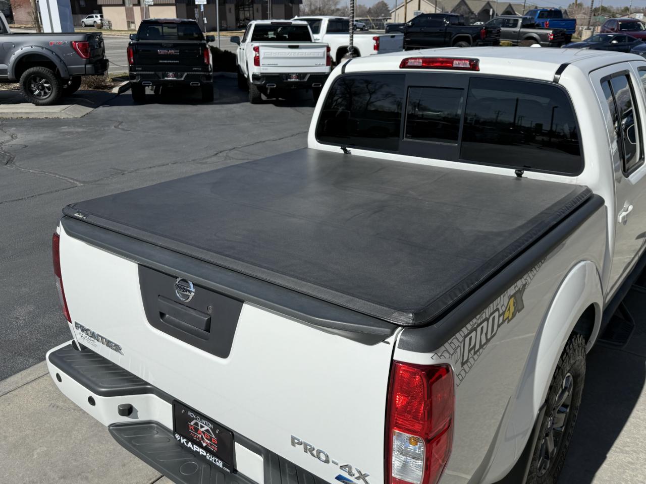 Nissan Frontier Crew Cab 4x4 PRO-4X Auto 2017