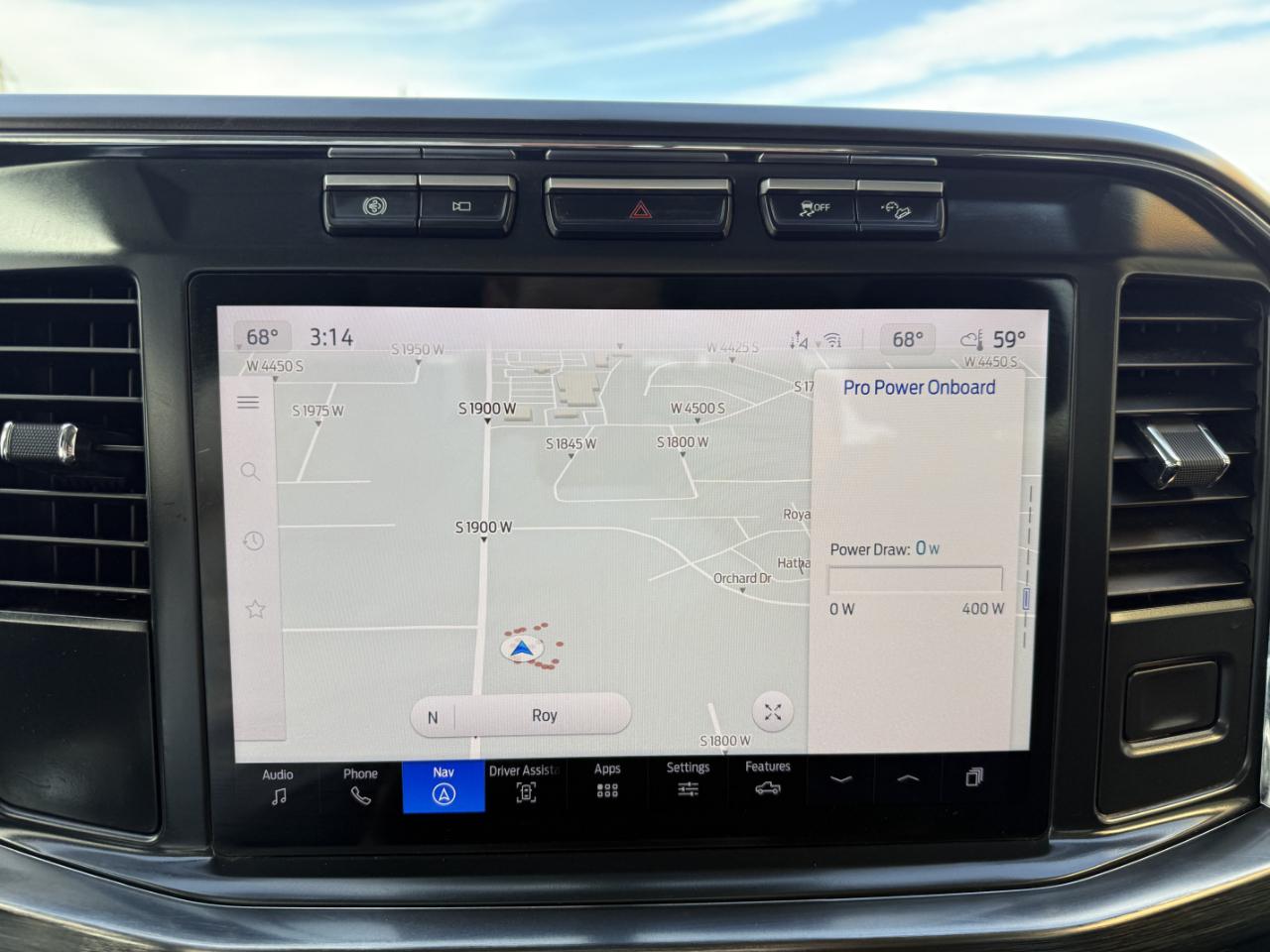 Ford Super Duty F-350 DRW Lariat 4WD Crew Cab 8' Box 2024