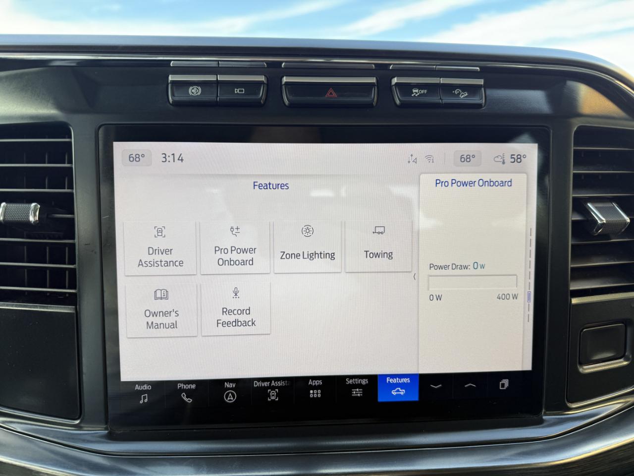 Ford Super Duty F-350 DRW Lariat 4WD Crew Cab 8' Box 2024