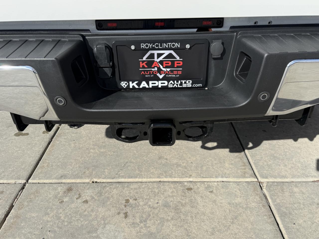 Ford Super Duty F-350 DRW Lariat 4WD Crew Cab 8' Box 2024