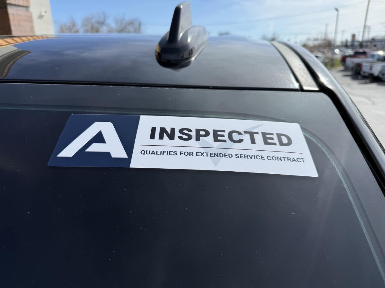 GMC Sierra 1500 4WD Crew Cab 147" AT4 2023