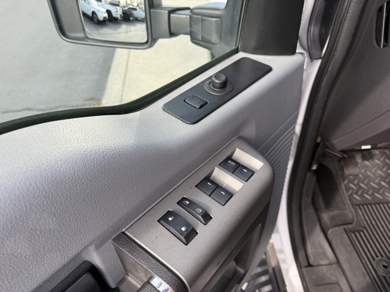 Ford Super Duty F-350 SRW 4WD Crew Cab 172" XLT 2012