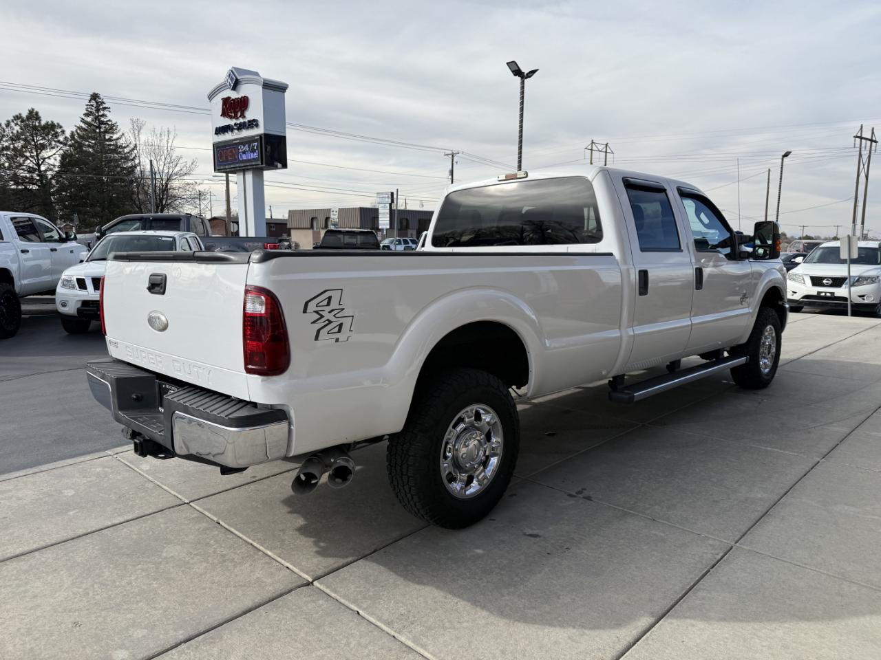 Ford Super Duty F-350 SRW 4WD Crew Cab 172" XLT 2012