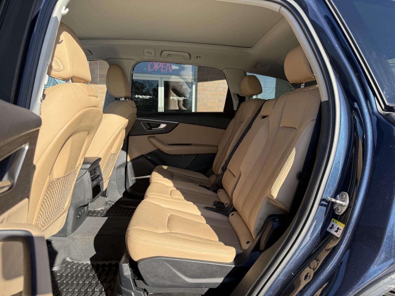 Audi Q7 Premium Plus 45 TFSI quattro 2024