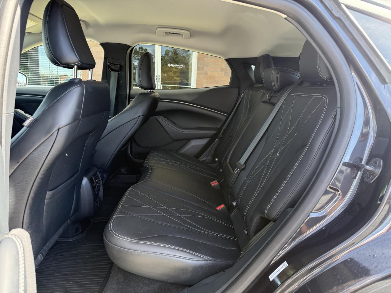 Ford Mustang Mach-E Select AWD 2022