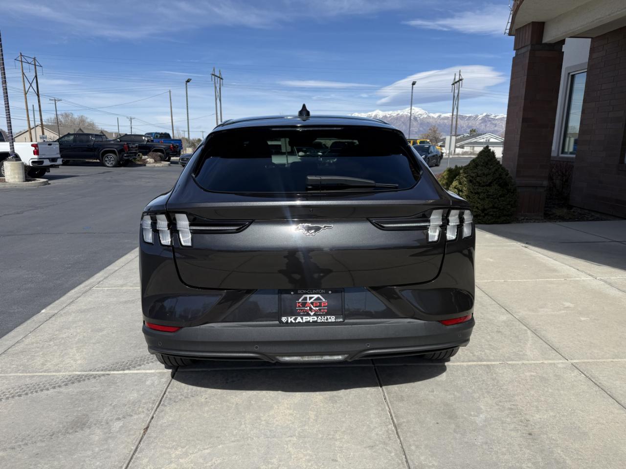 Ford Mustang Mach-E Select AWD 2022