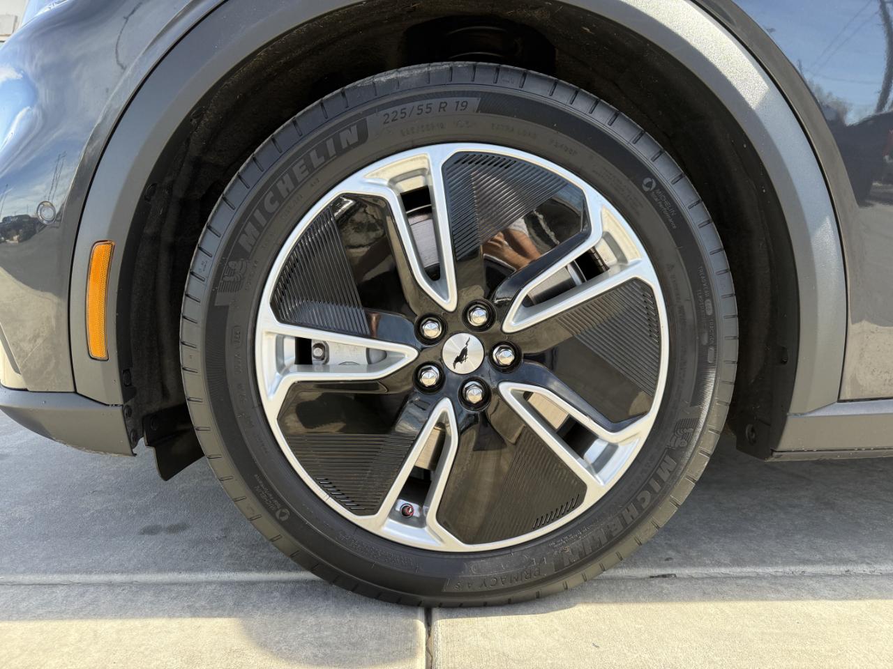 Ford Mustang Mach-E Select AWD 2022