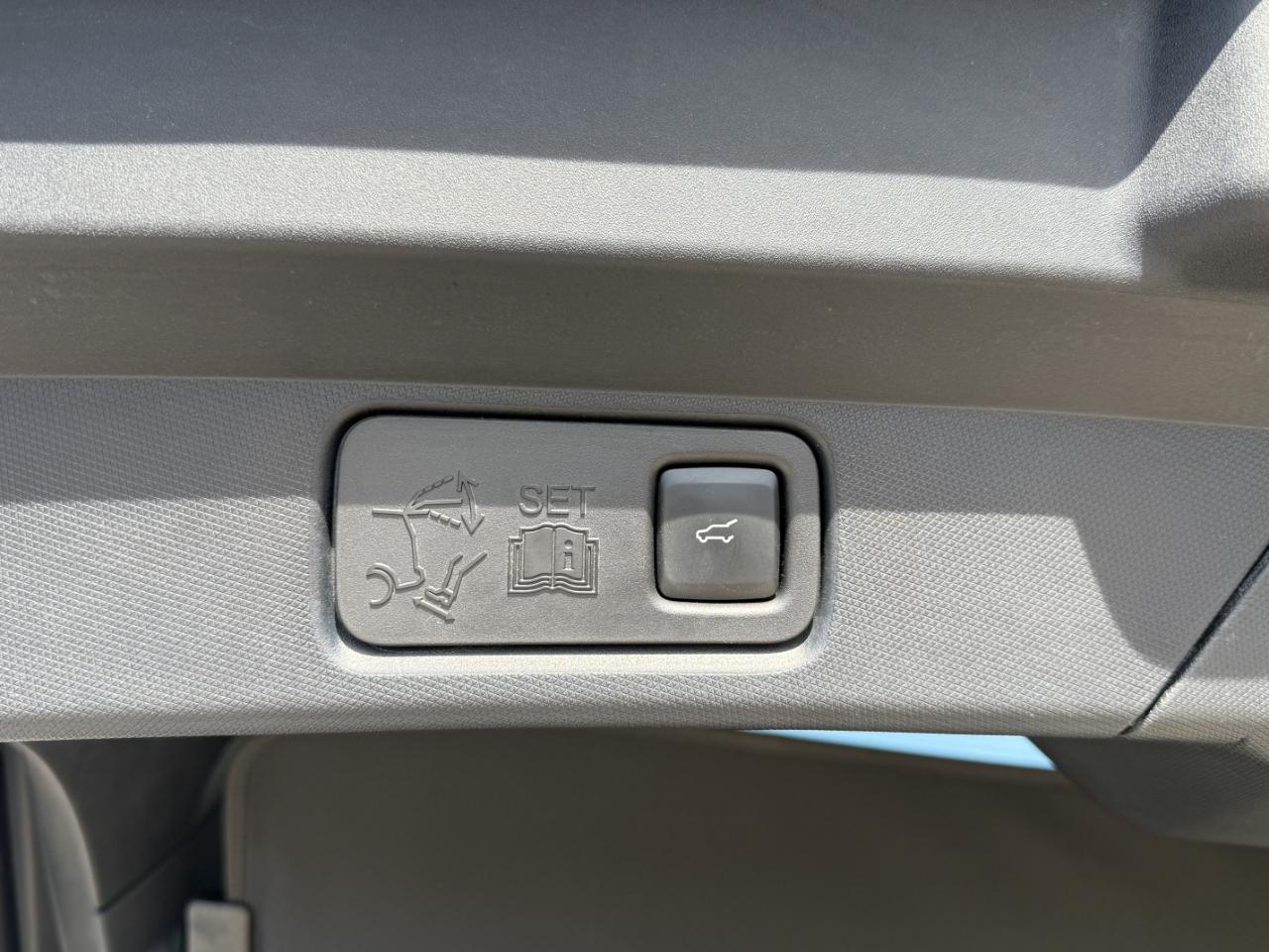 Ford Mustang Mach-E Select AWD 2022