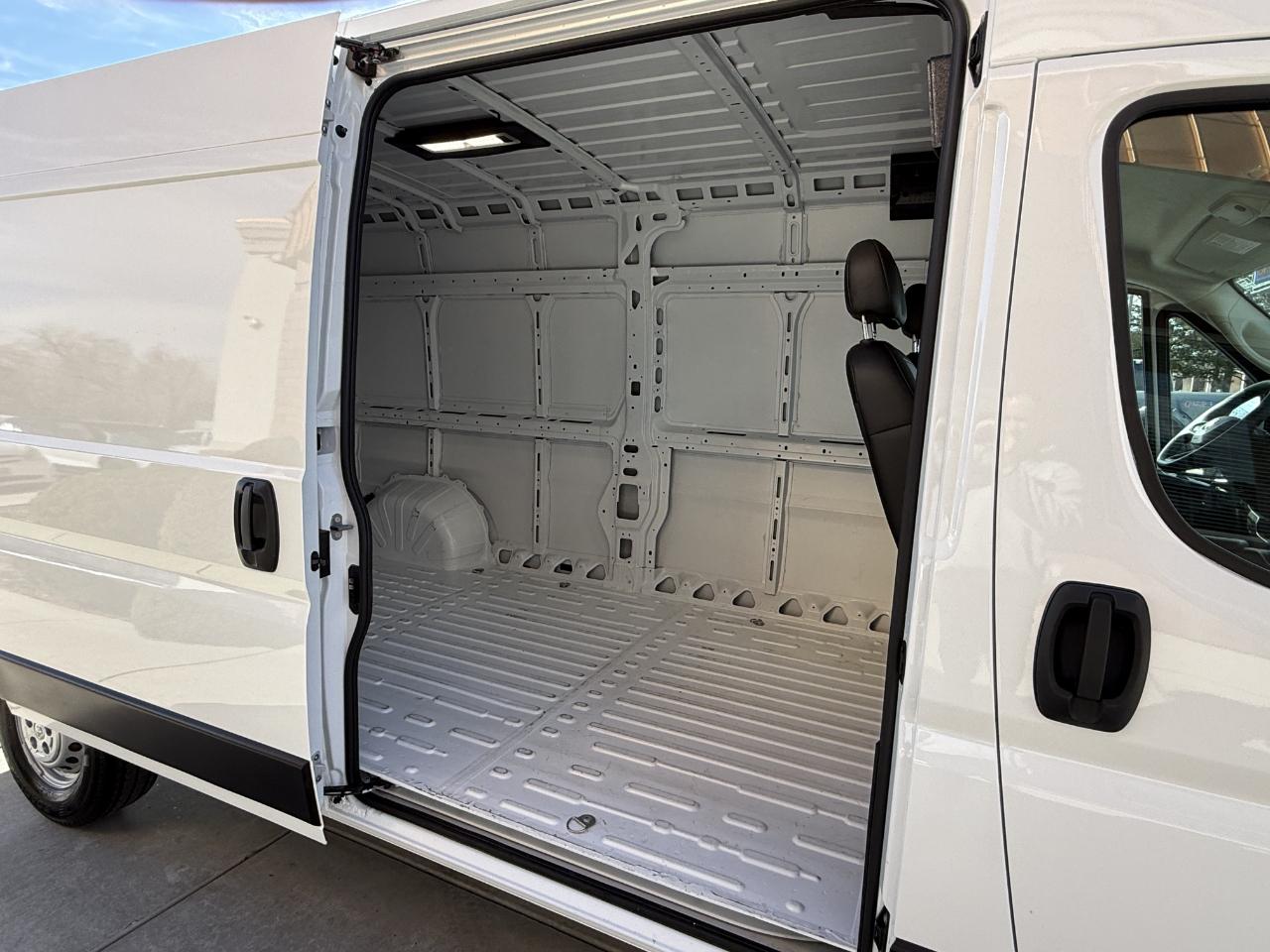 RAM ProMaster Cargo Van Tradesman 3500 High Roof 159" WB w/Pass Seat 2025