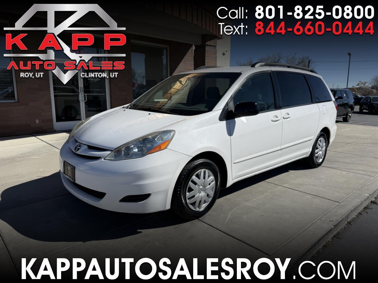 Toyota Sienna 5dr 8-Passenger Van LE FWD (Natl) 2007