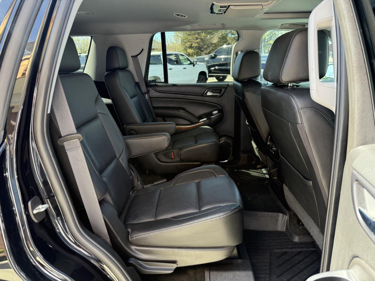 Chevrolet Tahoe 4WD 4dr Premier 2018