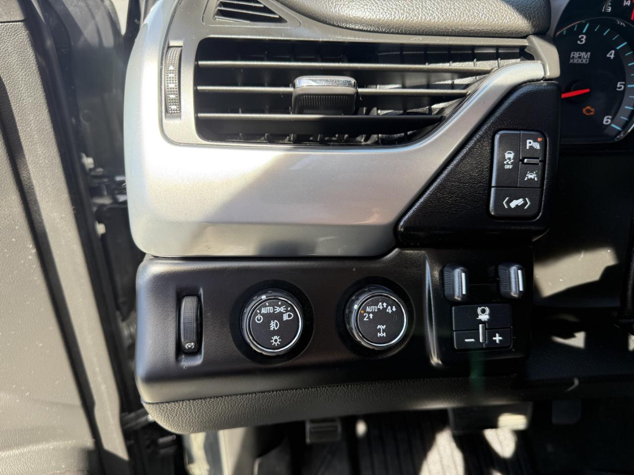 Chevrolet Tahoe 4WD 4dr Premier 2018