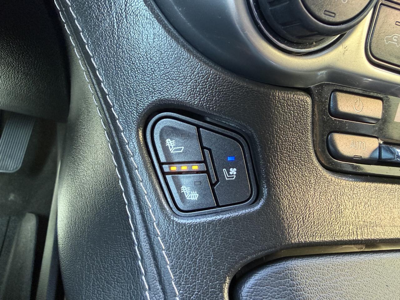 Chevrolet Tahoe 4WD 4dr Premier 2018