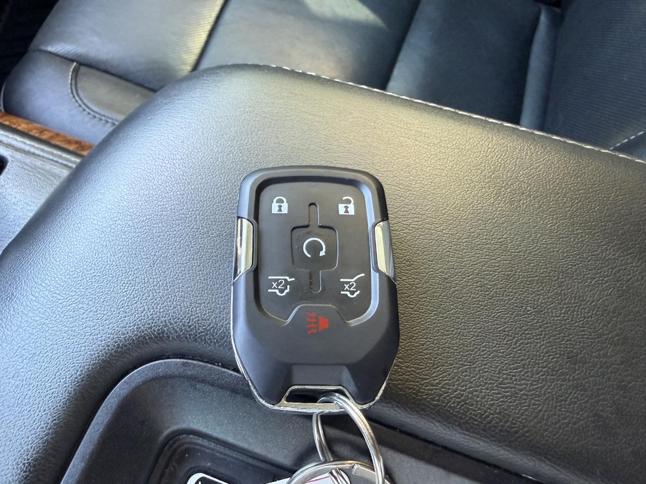 Chevrolet Tahoe 4WD 4dr Premier 2018