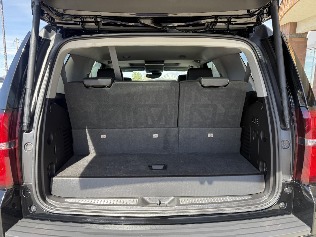 Chevrolet Tahoe 4WD 4dr Premier 2018