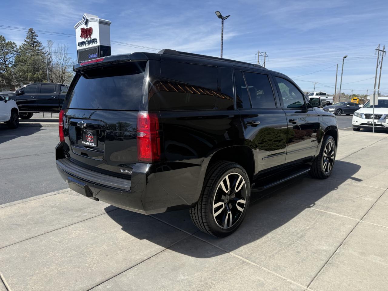 Chevrolet Tahoe 4WD 4dr Premier 2018