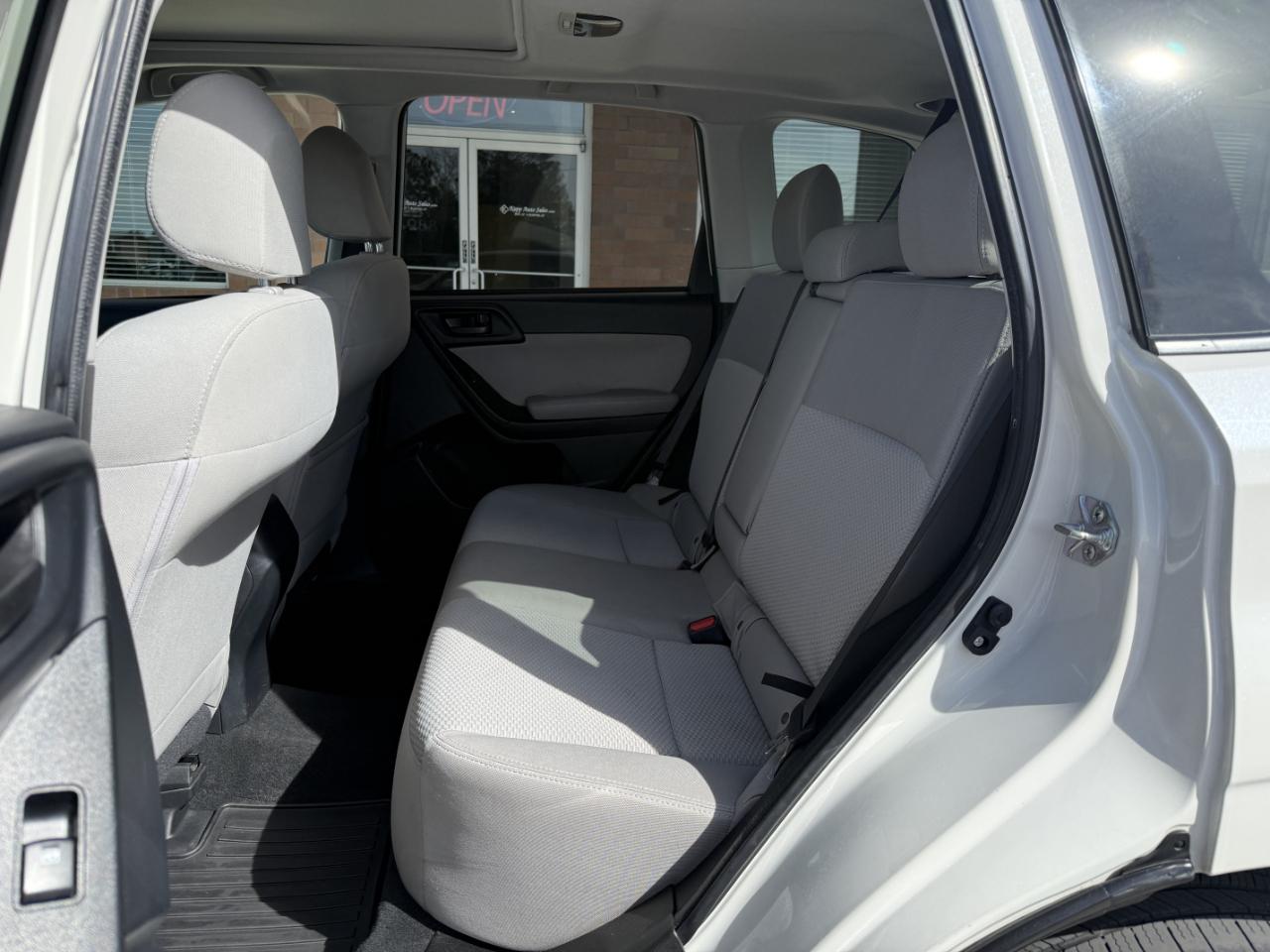 Subaru Forester 4dr CVT 2.5i Premium PZEV 2016