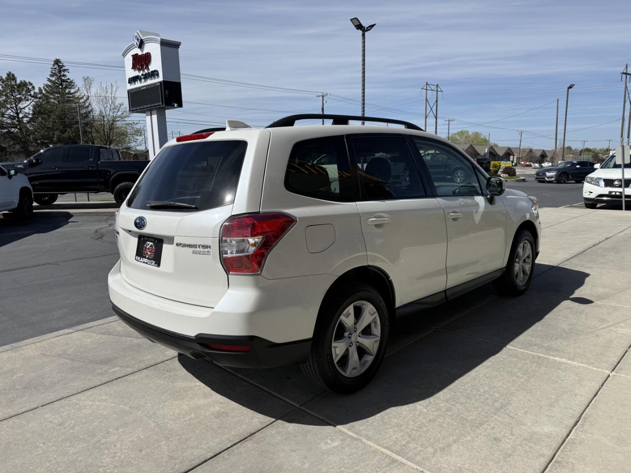 Subaru Forester 4dr CVT 2.5i Premium PZEV 2016