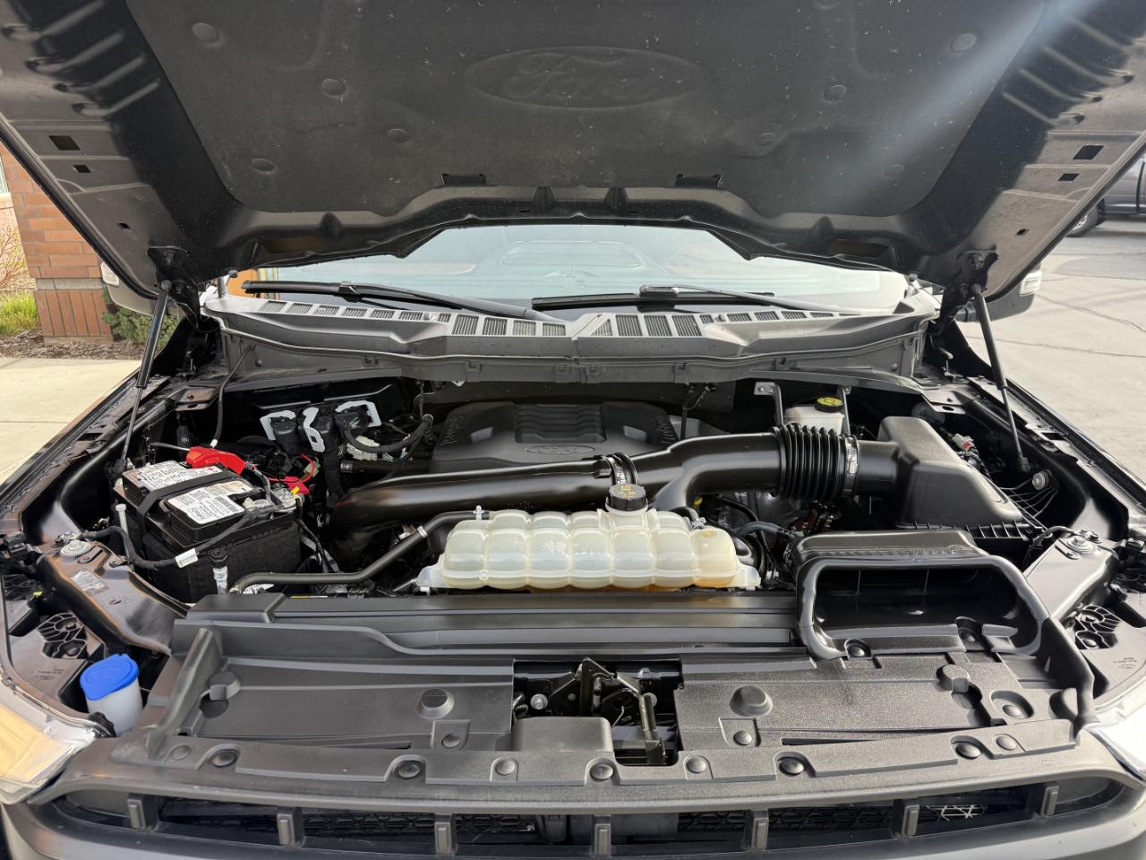 Ford F-150 Lariat 4WD SuperCrew 6.5' Box 2022