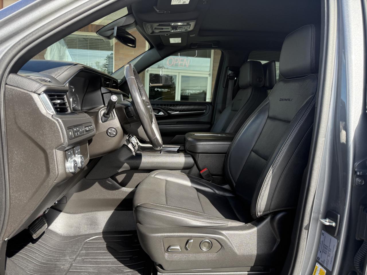 GMC Yukon XL 4WD 4dr Denali 2021