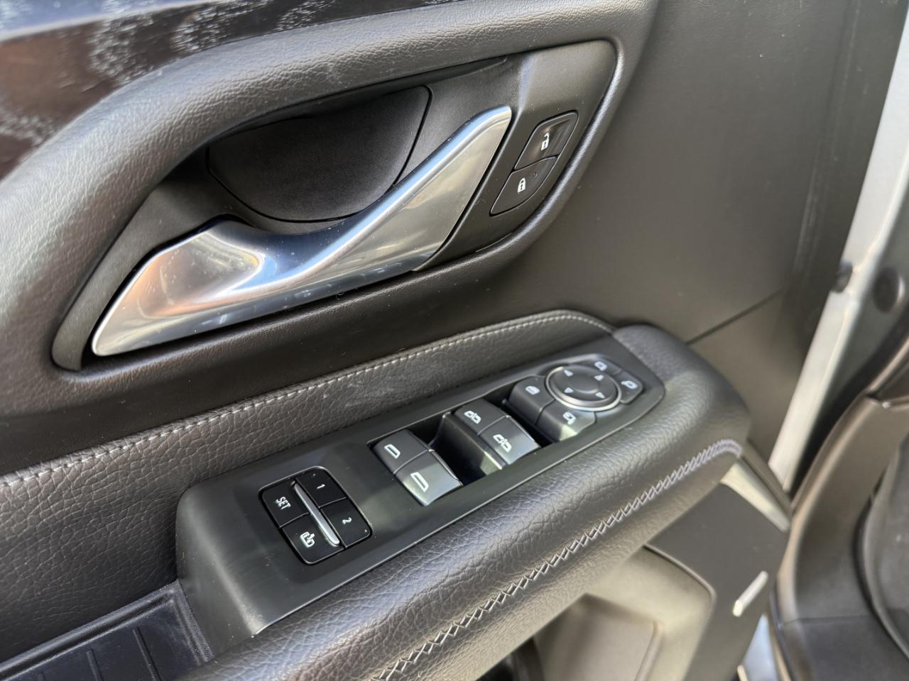 GMC Yukon XL 4WD 4dr Denali 2021