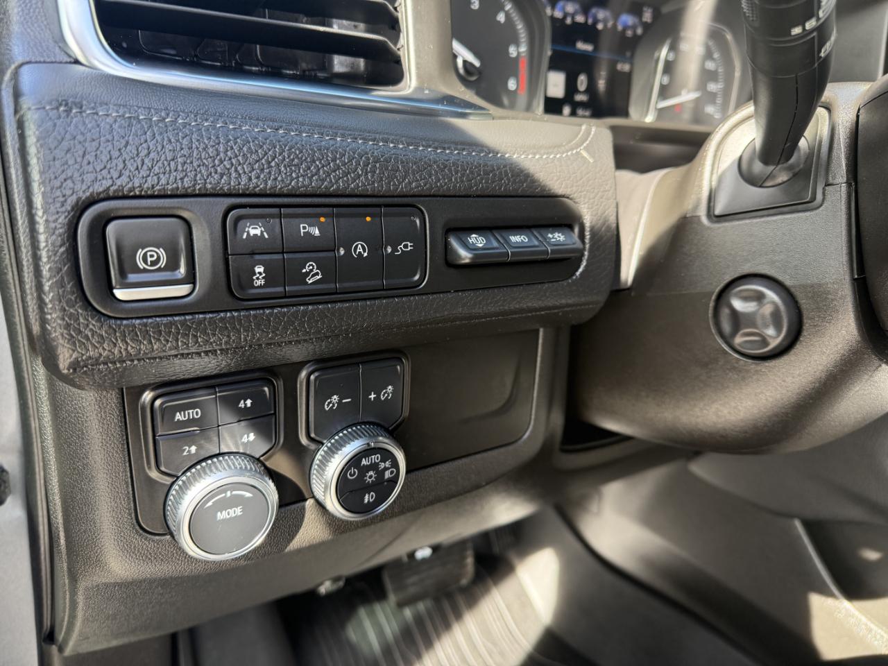 GMC Yukon XL 4WD 4dr Denali 2021