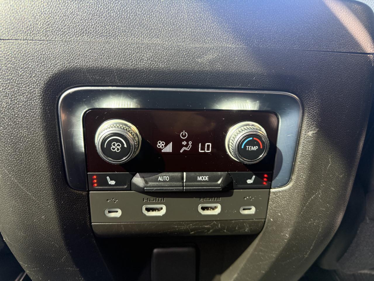 GMC Yukon XL 4WD 4dr Denali 2021