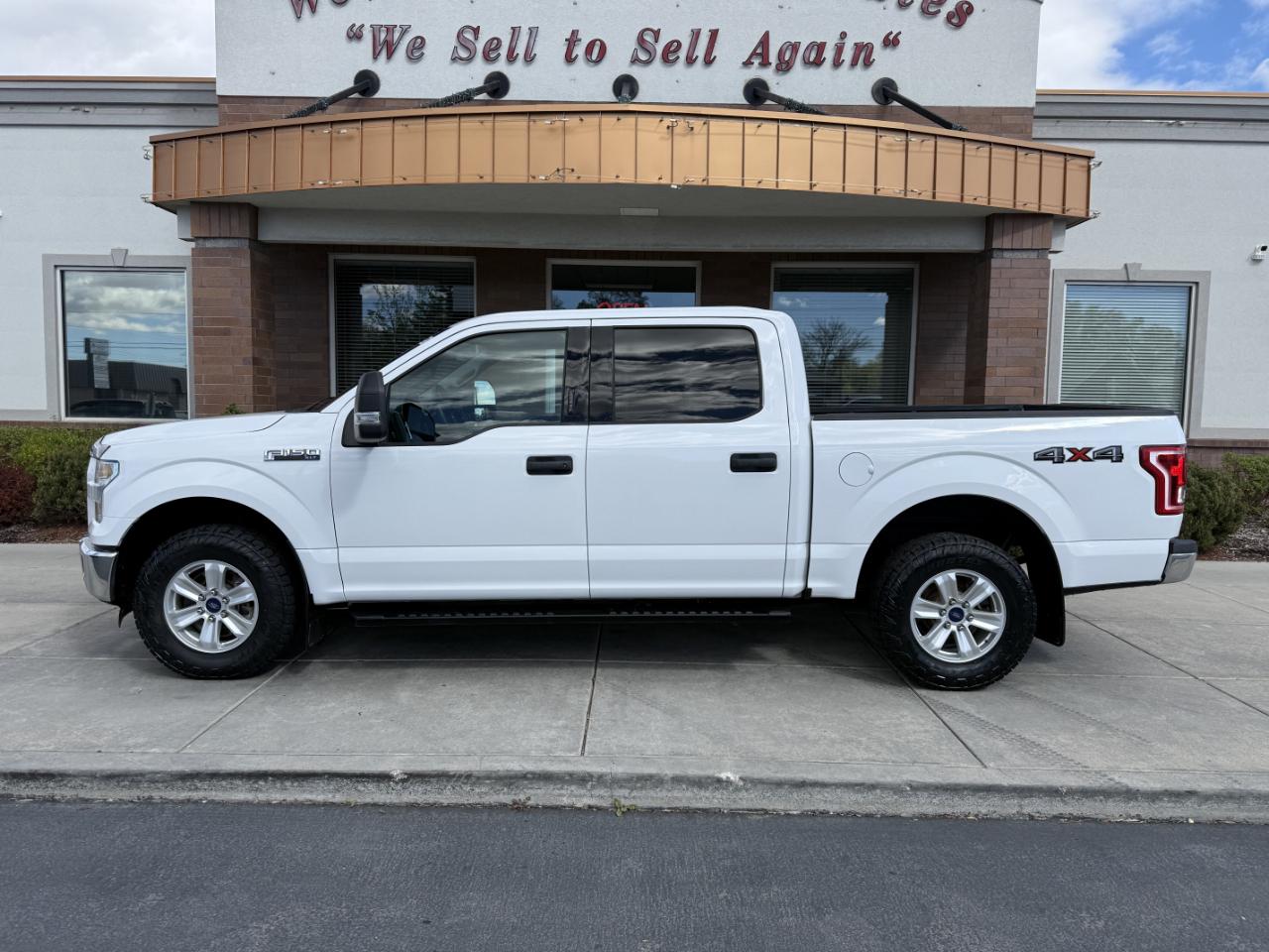 Ford F-150 4WD SuperCrew 145" XLT 2015