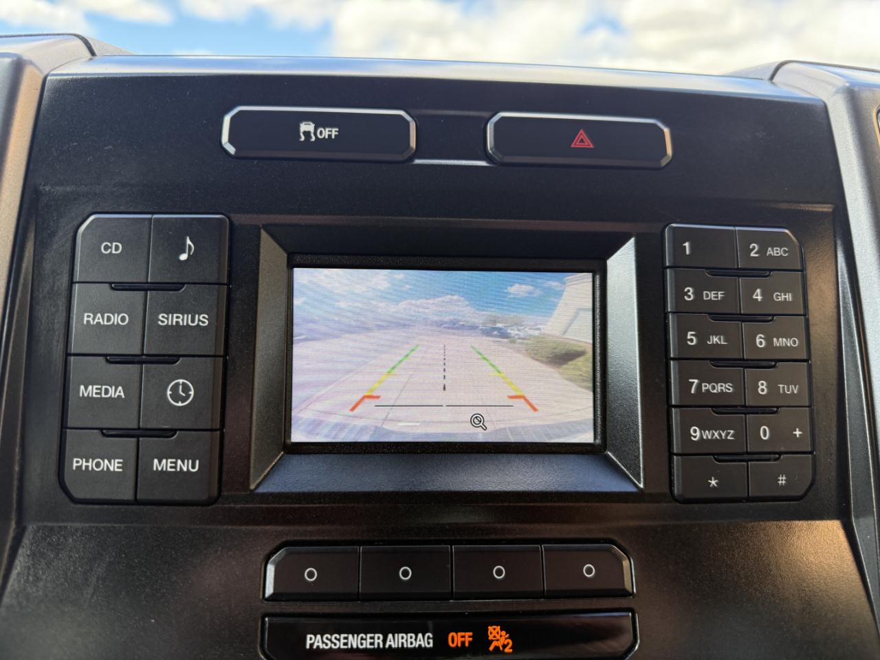 Ford F-150 4WD SuperCrew 145" XLT 2015