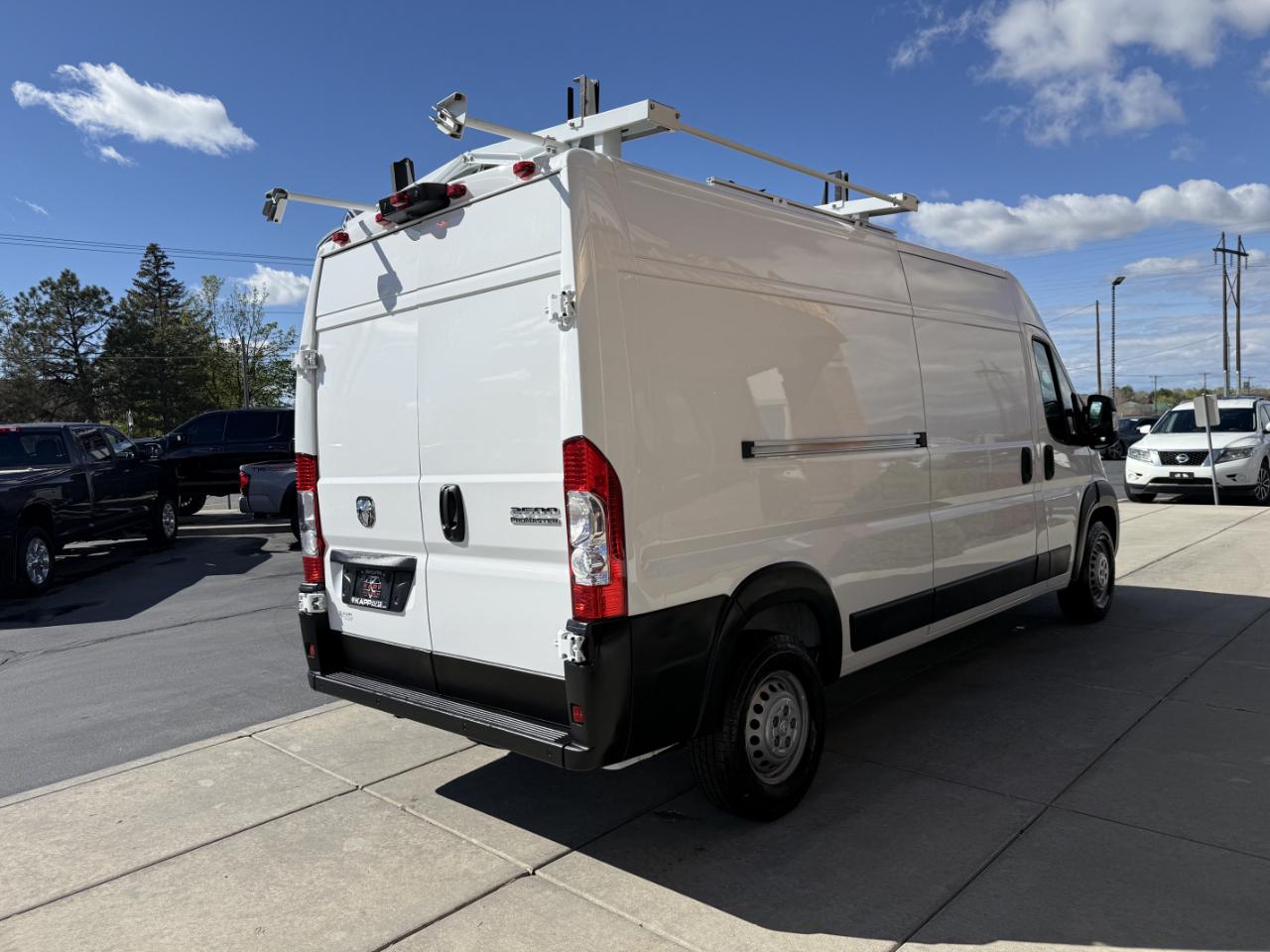 RAM ProMaster Cargo Van Tradesman 2500 High Roof 159" WB w/Pass Seat 2024