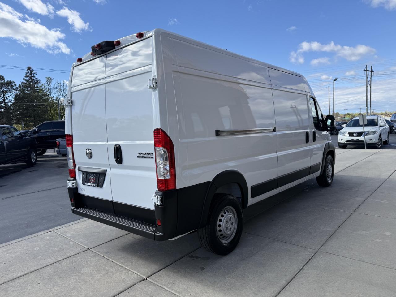 RAM ProMaster Cargo Van Tradesman 3500 High Roof 159" WB w/Pass Seat 2025